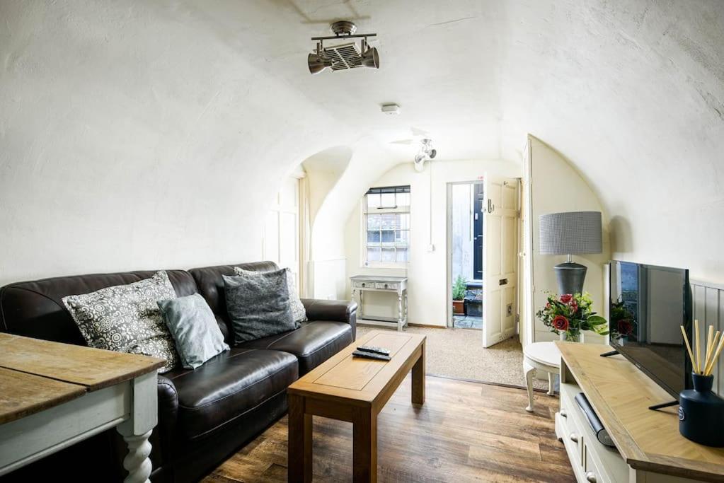 Unique 1 Bedroom Apartment-Bath Exterior foto
